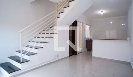 Casa à Venda - Ermelino Matarazzo, 2 Quartos,  121 m2