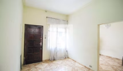 Casa à Venda - Belém, 2 Quartos,  100 m2