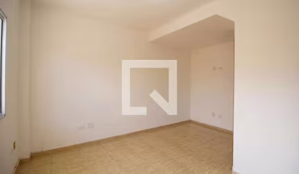 Casa à Venda - Vila Jacuí, 2 Quartos,  63 m2