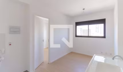 Apartamento à Venda - Liberdade, 1 Quarto,  24 m2