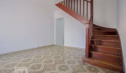 Casa à Venda - Ipiranga, 2 Quartos,  60 m2