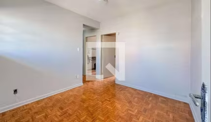 Apartamento à Venda - Liberdade, 1 Quarto,  41 m2