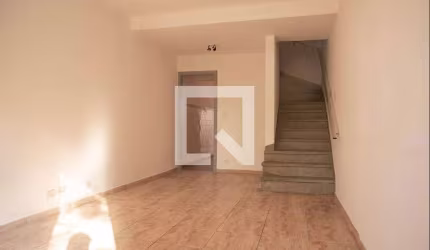 Casa à Venda - Chácara Inglesa, 2 Quartos,  89 m2