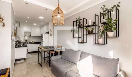 Casa à Venda - Cangaíba, 2 Quartos,  65 m2