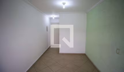 Apartamento à Venda - Vila Carmosina, 2 Quartos,  53 m2