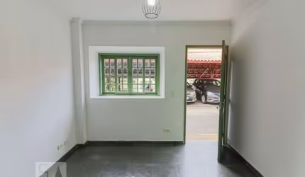Casa à Venda - Jardim Éster Yolanda, 2 Quartos,  126 m2