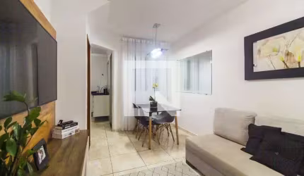 Casa à Venda - Vila Jacuí, 2 Quartos,  65 m2