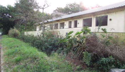 Prédio à venda no Ponta Grossa, Porto Alegre , 1700 m2 por R$ 700.000