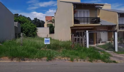 ótimo terreno com 08 x 25 ( 200m²) limpo, entre residencias de médio padrão,  com vista para o guaiba, documentação em dia.