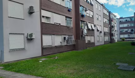 Apto desocupado com 02 dormitórios , sala, cozinha, banheiro , área de serviços, estacionamento rotativo. Condominio com portária 24hs.