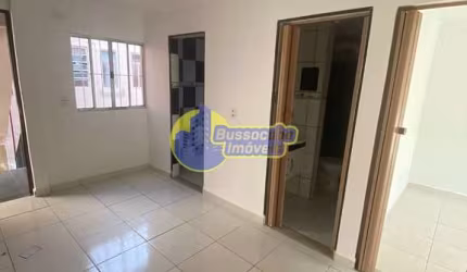Apartamento com 2 dormitórios à venda, 40 m² por R$ 160.000,00 - Conjunto Habitacional Presidente C