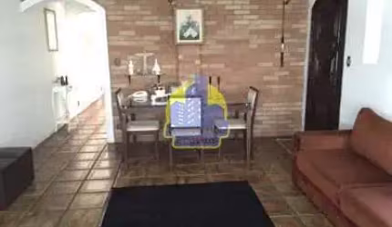 Sobrado com 3 dormitórios à venda por R$ 700.000 - Umuarama - Osasco/SP - SO0331