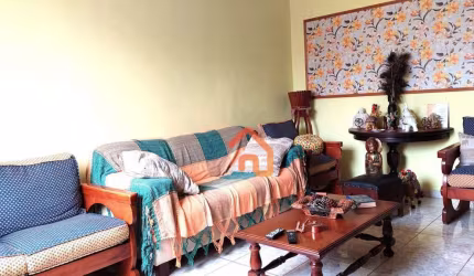 Casa de sobrado, rua fechada, 2 quartos à venda, 110 m², por R$ 615.000 - Santa Rosa - Niterói/RJ