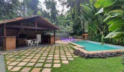 Casa com 5 dormitórios à venda 5 dormitórios, 381 m² por R$ 3.200.000 - Itaipu - Niterói/RJ