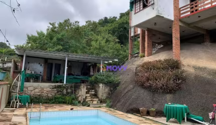 Casa à venda, 300 m² por R$ 690.000,00 - São Francisco - Niterói/RJ