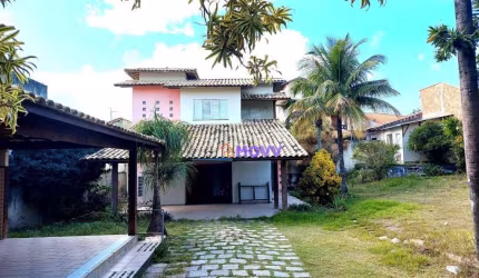 Primeira quadra da Praia de Piratininga - Casa em dois terrenos de 3 quartos, suíte e 4 vagas à venda, 136 m², por R$ 2.100.000 - Niterói/RJ