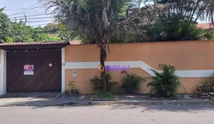 Casa com 4 dormitórios, suítes, piscina, 220 m² por R$ 695.000 - Pendotiba - Niterói/RJ