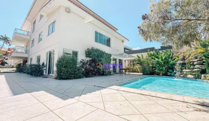 Casa à venda, 561 m² por R$ 5.000.000,00 - Camboinhas - Niterói/RJ