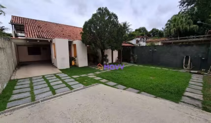 Casa com 3 dormitórios à venda, 126 m² por R$ 900.000,00 - Loteamento Maravista - Niterói/RJ