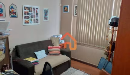 Apartamento de 2 quartos, varanda e vaga de garagem à venda, 71 m², por R$ 300.000 - Santa Rosa - Niterói/RJ