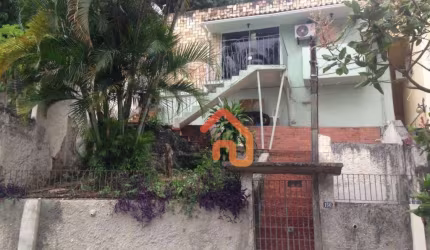 Casa à venda, 510 m² por R$ 600.000,00 - Santa Rosa - Niterói/RJ