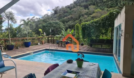 Casa à venda, 330 m² por R$ 2.400.000,00 - Itacoatiara - Niterói/RJ