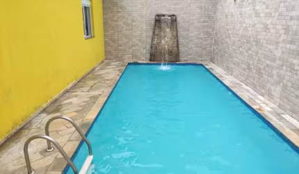 CASA PÉ NA AREIA  4 QUARTOS  2 SUÍTES  PISCINA  CHURRASQUEIRA ITANHAÉM SP