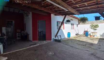 CASA 3 QUARTOS 1 SUITE BOM QUINTAL LADO PRAIA ITANHAÉM SP