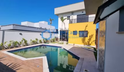 CASA ALTO PADRÃO MOBILIADA EM CONDOMÍNIO FECHADO DE FRENTE PRO MAR!