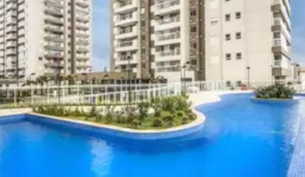 LINDO APARTAMENTO RESORT- CONDOMÍNIO CLUB- PÉ NA AREIA- CENTRO- ITANHAÉM/SP