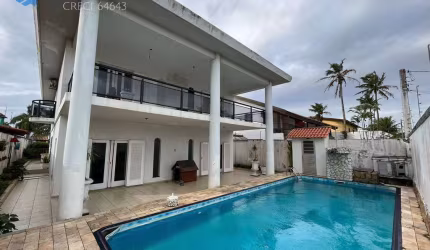 SOBRADÃO ALTO PADRÃO  8 SUÍTES PISCINA ENORME 100 M DO MAR ITANHAÉM SP