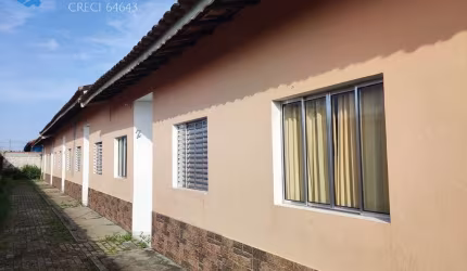 OPORTUNIDADE! CASA EM CONDOMÍNIO 2 QUARTOS 1 SUÍTE QUINTAL C CHURRASQUEIRA!
