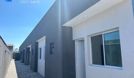CASA EM CONDOMÍNIO COM PISCINA E CHURRASQUEIRA PRIVATIVA ITANHAÉM/SP
