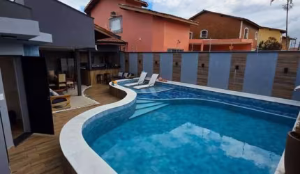 PARA PESSOAS EXIGENTES!!! 5 SUÍTES PISCINA 100M MAR ÓTIMO LOCAL  ITANHÉM SP