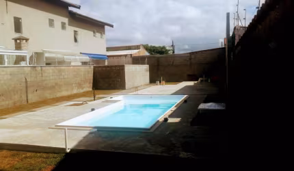 SOBRADO MOBILIADO COM PISCINA APENAS 100M DA PRAIA - ITANHAÉM/SP