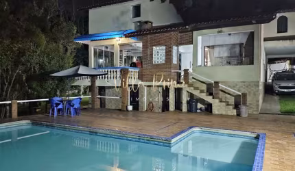 Chácara com 5 dorms, Parque Palmeiras, Suzano - R$ 1.25 mi, Cod: 285
