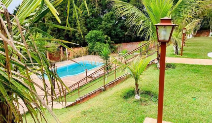 Chácara com 5 dorms, Vila Oliveira, Mogi das Cruzes - R$ 750 mil, Cod: 656