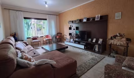 CASA À VENDA NO TRUJILLO - SOROCABA/SP