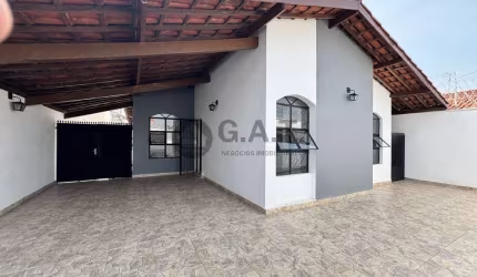 CASA À VENDA NO JARDIM SANTA ROSALIA - SOROCABA/SP