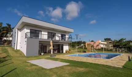 CASA EM À VENDA NO  CONDOMÍNIO PINHEIROS DO LAGO  - SOROCABA/SP