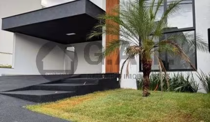 CASA EM CONDOMÍNIO À VENDA NO VIA REGGIO - SOROCABA/SP