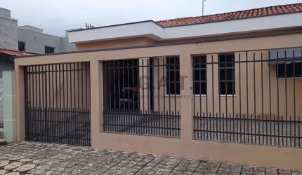 CASA À VENDA NO ALÉM PONTE - SOROCABA/SP