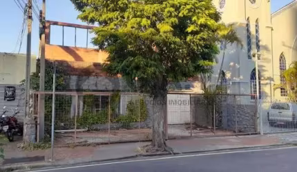 CASA À VENDA NO CENTRO DE SOROCABA - SOROCABA/SP