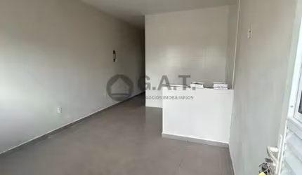 CASA À VENDA NO JD. DOS PÁSSAROS- ÉDEN