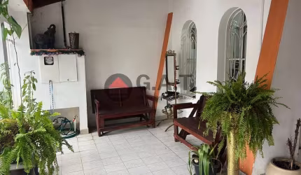 CASA À VENDA NO JARDIM LEOCÀDIA - SOROCABA/SP