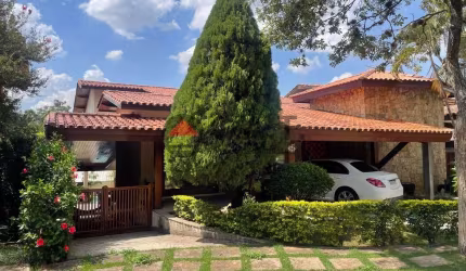 CASA EM CONDOMÍNIO À VENDA NO VILLAGE D AVIGNON - SOROCABA/SP