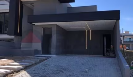 CASA EM CONDOMÍNIO À VENDA NO HELENA MARIA - SOROCABA/SP