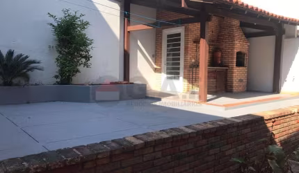 CASA À VENDA NO TRUJILLO - SOROCABA/SP