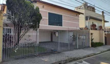 CASA À VENDA NO JARDIM SANTA ROSALIA - SOROCABA/SP