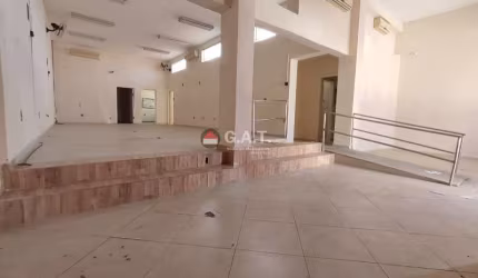 CASA À VENDA NO CENTRO  - VOTORANTIM/SP